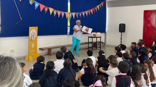 La Arepa es una fiesta Colegio Simón Bolivar